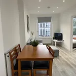 Stunning Newly Refurbished 1 Bed In Kings Cross, St Pancras!320